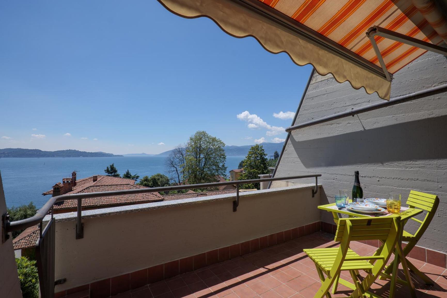 Residenz La Selva Studio-Apartments Ghiffa Δωμάτιο φωτογραφία