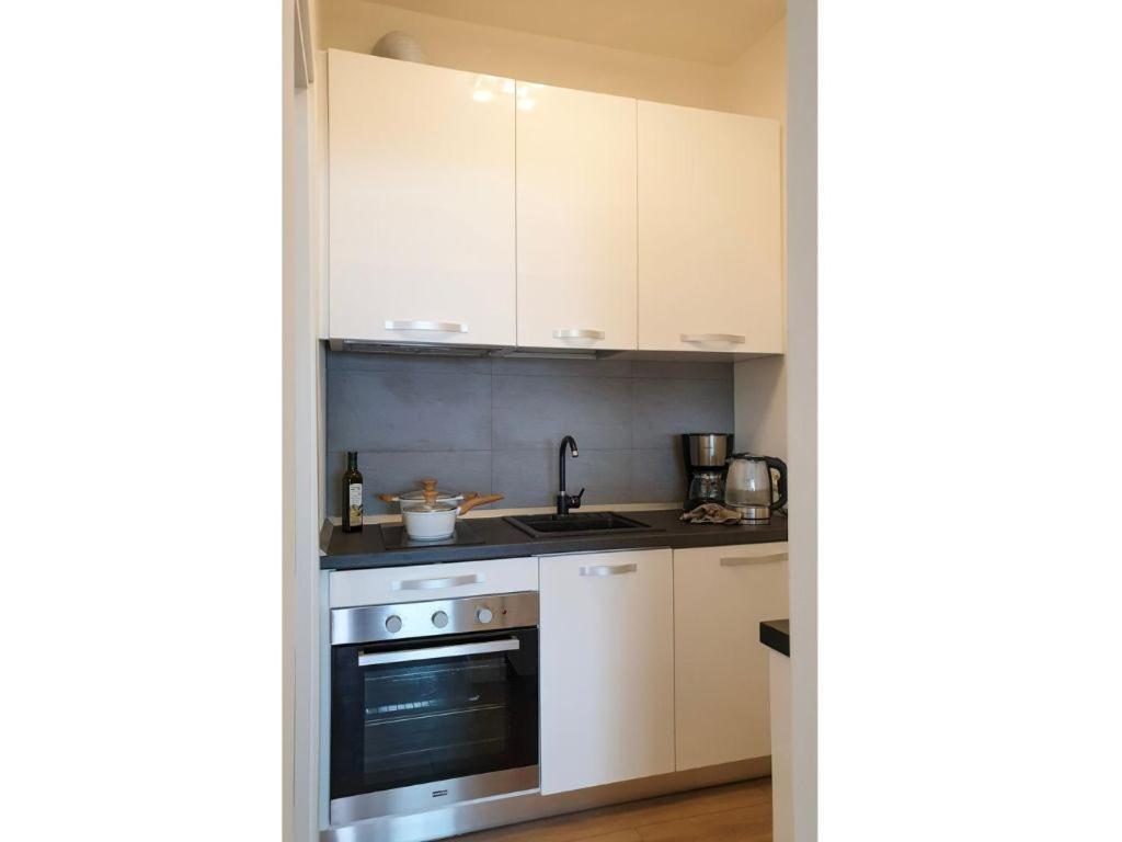 Residenz La Selva Studio-Apartments Ghiffa Δωμάτιο φωτογραφία