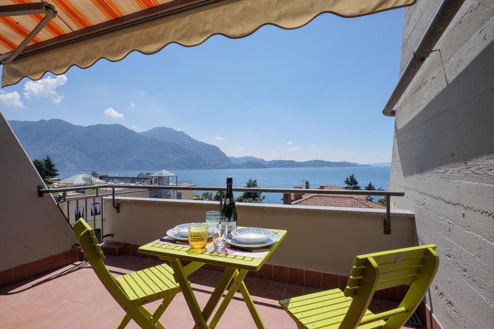 Residenz La Selva Studio-Apartments Ghiffa Δωμάτιο φωτογραφία
