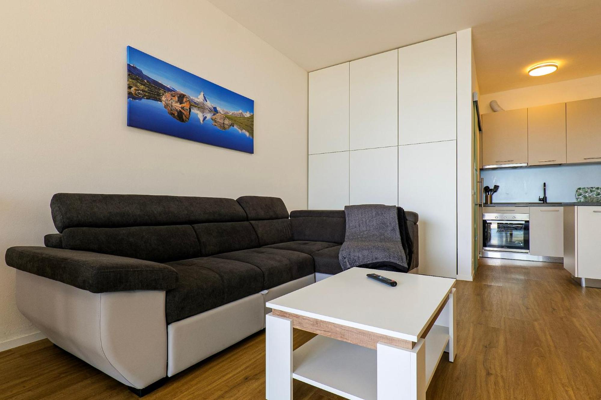 Residenz La Selva Studio-Apartments Ghiffa Δωμάτιο φωτογραφία