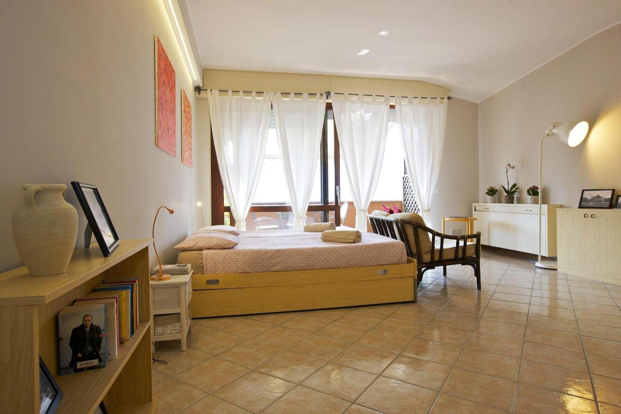 Residenz La Selva Studio-Apartments Ghiffa Δωμάτιο φωτογραφία
