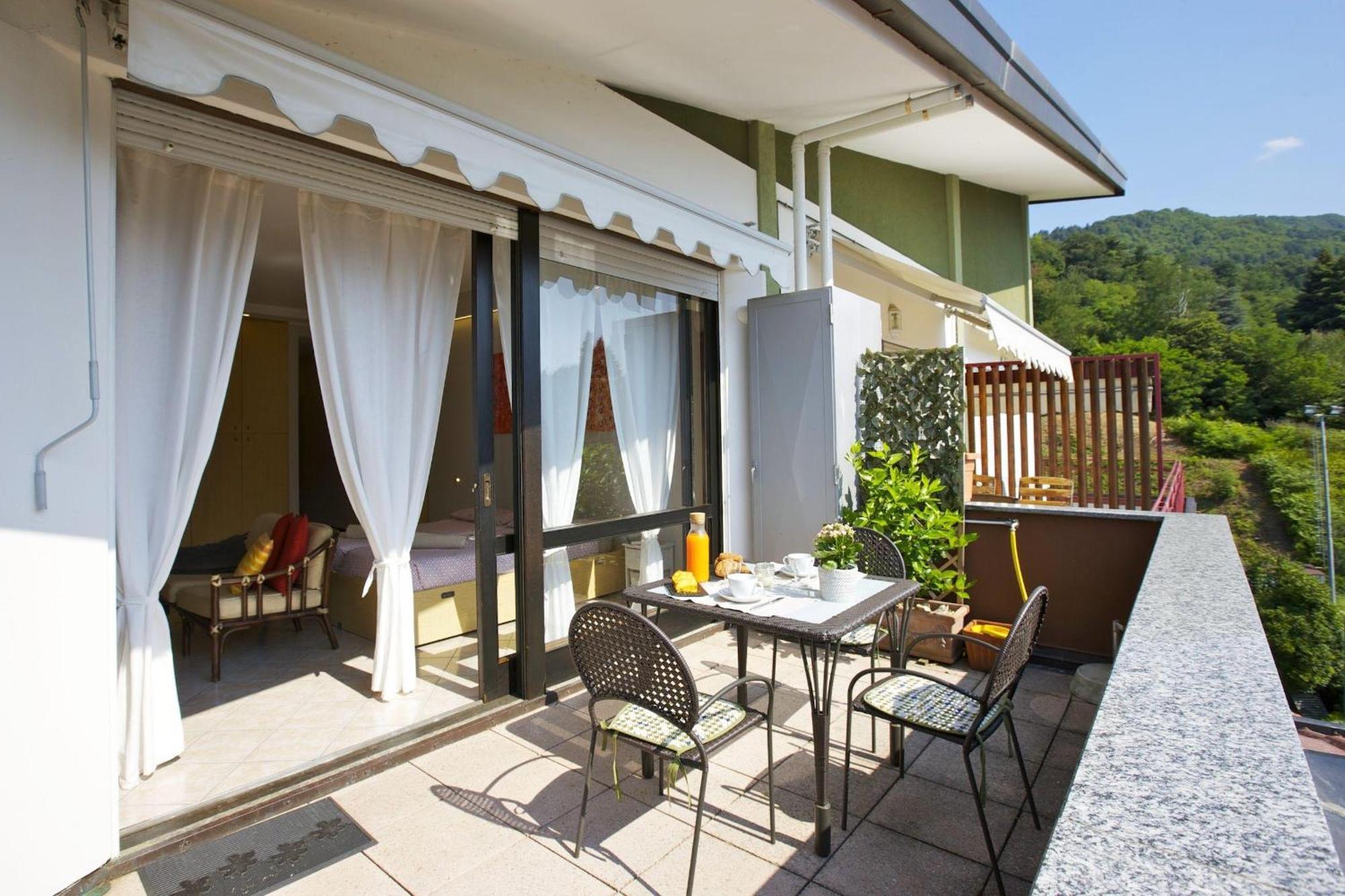 Residenz La Selva Studio-Apartments Ghiffa Δωμάτιο φωτογραφία